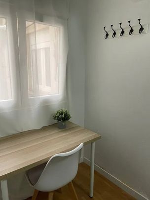 Carrer dAlcanyís, Valencia, Valencian Community 46019 - Photo 1