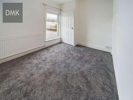 Walters Terrace, Merthyr Tydfil, CF47 - Photo 5