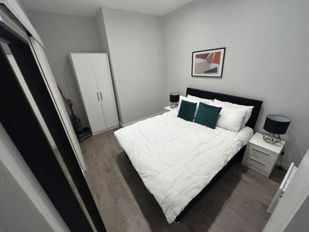 Crosby Road North, Liverpool, L22 - Photo 5