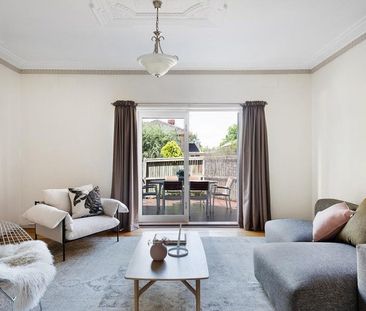 Luxury Living in a Prime Location - Photo 3