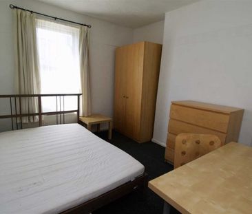 4 Bed - West Hill Road, Plymouth - Photo 5