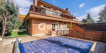 Chalet Pareado en alquiler en Conde Orgaz – Madrid | Gilmar Consulting - Photo 2