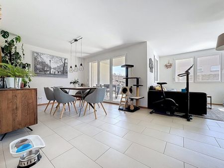 Bel appartement de 3,5 pièces au rez-de-chaussée avec terrasse - Photo 3