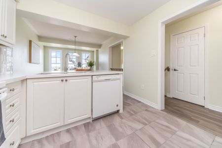 For Lease - 39 Baycliffe Crescent Unit# Upper, Brampton, Ontario - Photo 5