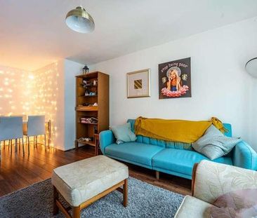 St George Wharf, Vauxhall, SW8 - Photo 6