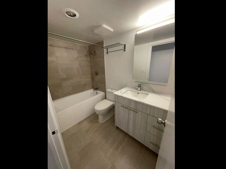 989 Lytton Street - Photo 5