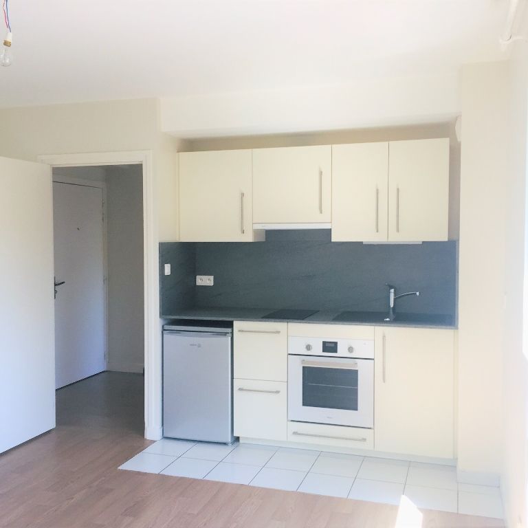 QUIMPER 2 pièces 35.14m2 Douche et ascenceur - Photo 2