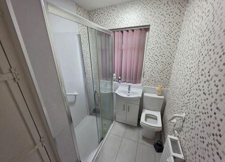 3 bedroom house to rent - Photo 2