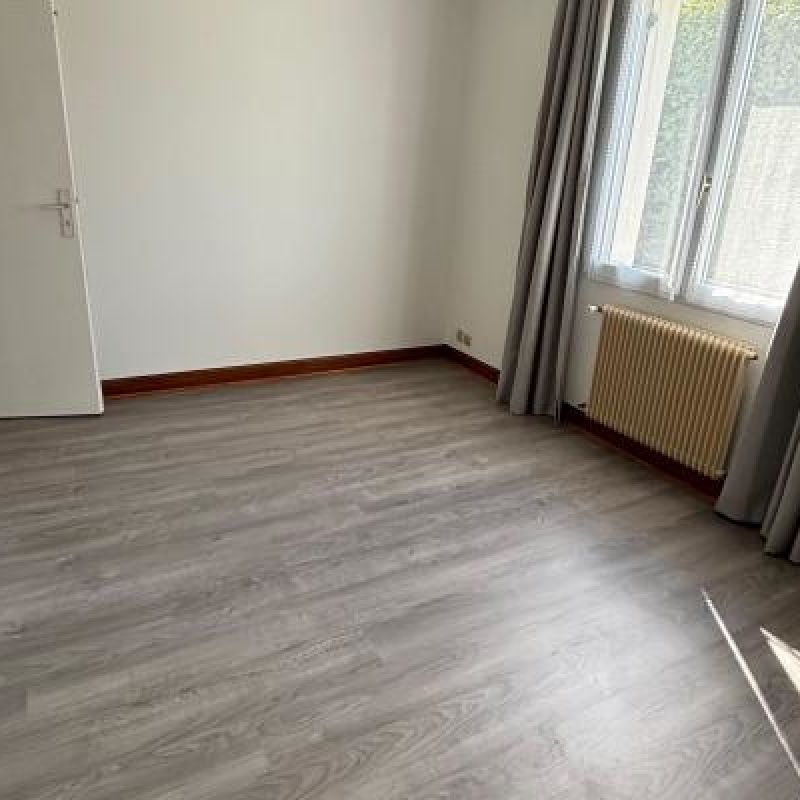 Maison À Louer - Photo 1