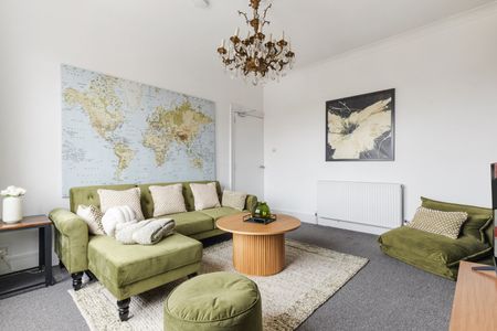 3 Bed Flat, Harvist Road, NW6 - Photo 3