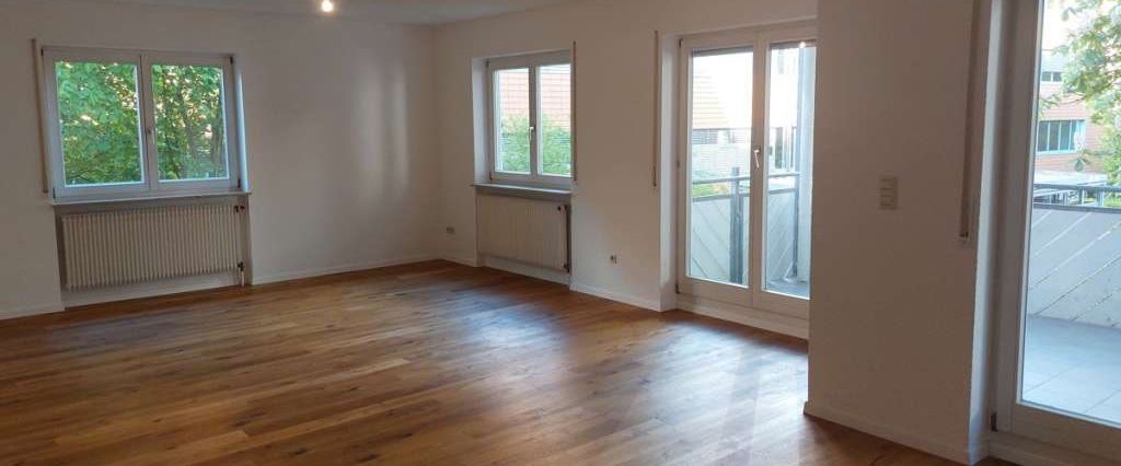 Heimkommen und Wohlfühlen: 3,5 Zimmer Mietwohnung mit Stil und Eleganz - Photo 1