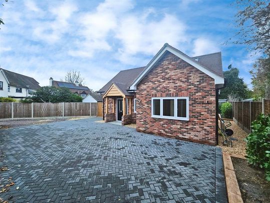 3 bedroom detached house to rent - Photo 1