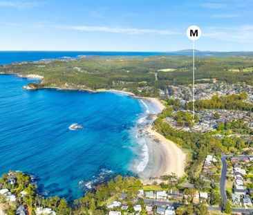 Stunning 3-Bedroom Townhouse in Denhams Beach - Photo 4