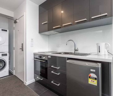 **Furnished Studio Apartment for Rent – Prime Location in Manukau, ... - Photo 4