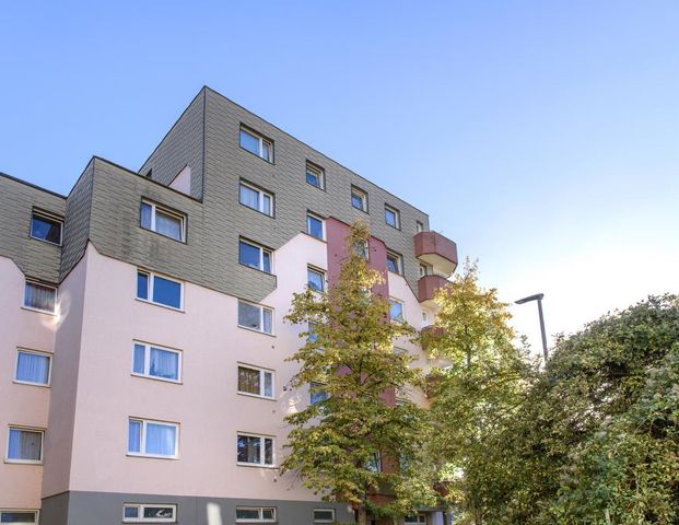 Geräumige Etagenwohnung in Koblenz mit Neues Badezimmer - Photo 1