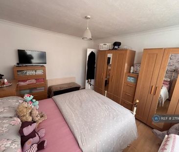 2 bedroom bungalow to rent - Photo 3