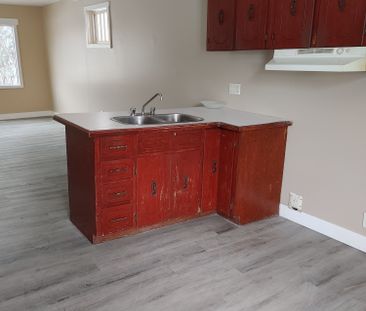 1250 McTavish - The Holy Trinity - Photo 4