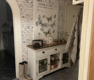 Kongahällagatan, Kungälv - Photo 1