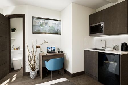 1 bedroom in a house share to rent - Photo 3