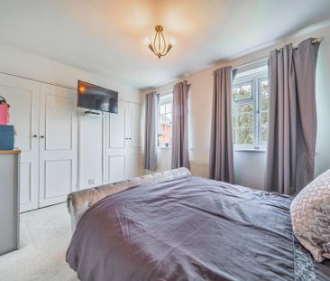 3 bedroom link detached house to rent - Photo 4