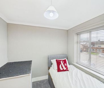 4 bedroom house of multiple occupation to rent - Photo 3