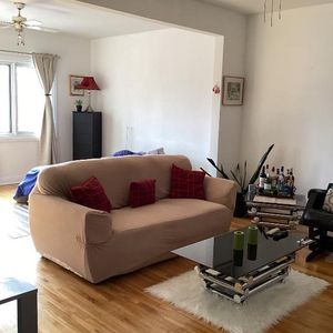 Grand 3 1/2 situé à 4 minutes de marche du métro Cadillac - Photo 2