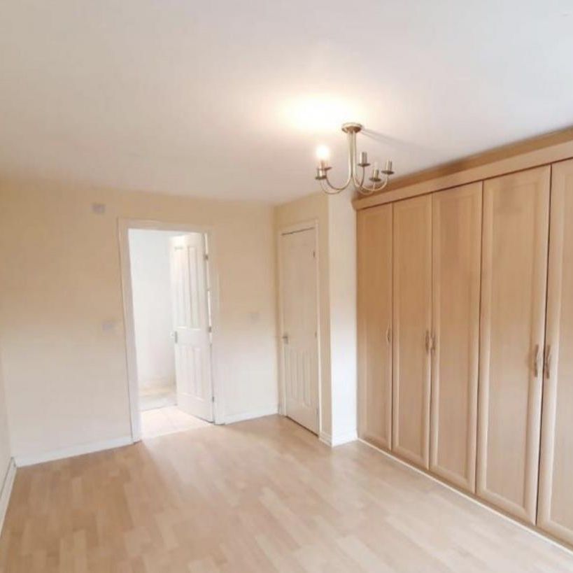 4 bedroom townhouse to rent - Photo 1