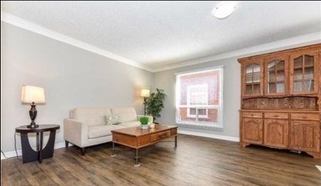 For Lease - 4339 Radisson (upper level) Crescent, Mississauga, Ontario - Photo 5