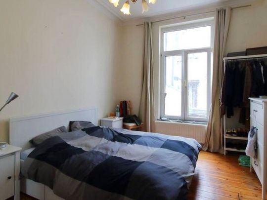 Place Flagey - Appartement meublé 2ch +/- 65m² - Ixelles - Photo 1