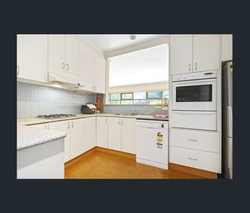 30 Clyde Street, Box Hill North, Vic 3129 - Photo 3