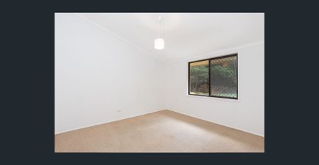 Well Situated Low-set Family Home - Photo 5