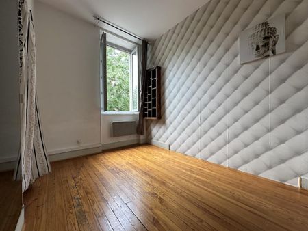 Location Appartement 3 pièces 61m² CHAMBERY 73000 - Photo 2