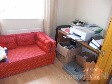 12 Henryville Meadows, Ballyclare, BT39 9FY - Photo 3