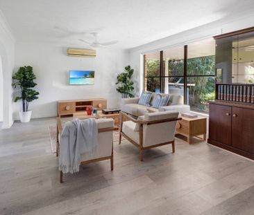 Broadbeach Waters - Photo 3