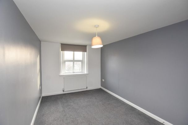 1 bed Apartment for Rent - Photo 1