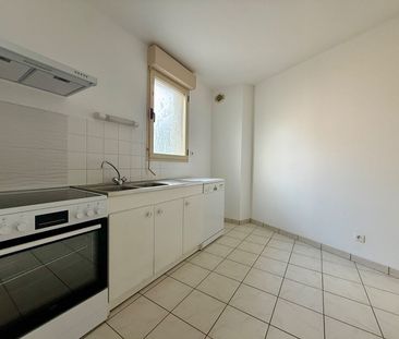 Location Maison 5 pièces 96m² - Photo 4