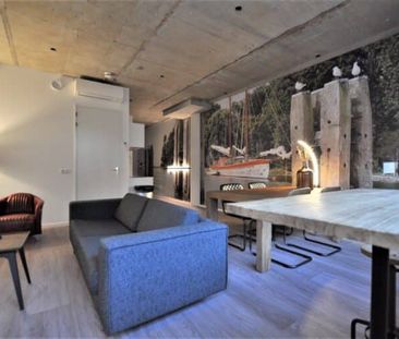 Wal - Photo 2