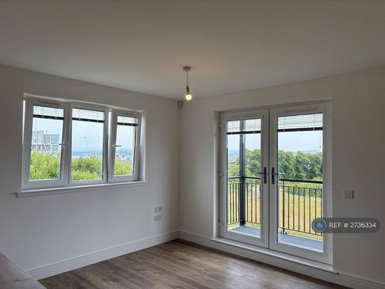 2 bedroom flat to rent - Photo 1