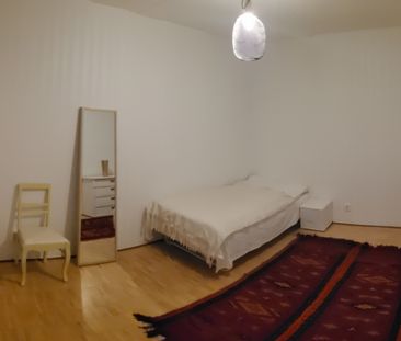 Gulddragargränd, Vällingby - Foto 1