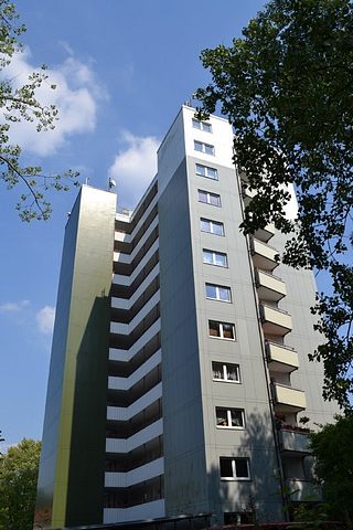 Mit neuem Laminatboden! Schöne 2-Zimmer-Wohnung in Detmold Knochenbach mit Balkon - Photo 5