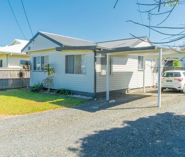 Sawtell Village Beach Cottage - Photo 6