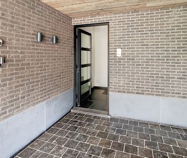 Duplex - Photo 2