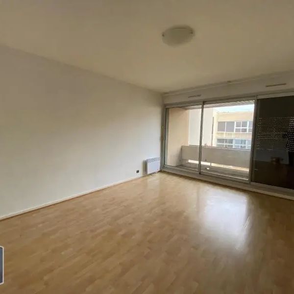 Appartement à louer 3 pièces 73.8m² - Photo 1
