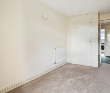 A ground floor two bedroom apartment with off street parking, garag... - Photo 3