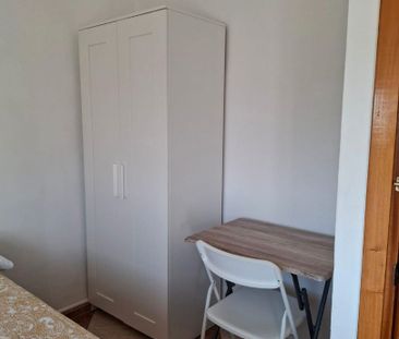 Apartamento de alquiler en Calle Obispo Fernández de Córdova, 1, Ol... - Photo 3