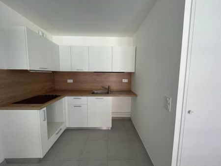 Location Appartement 2 pièces 44m² MARIGNIER 74970 - Photo 2