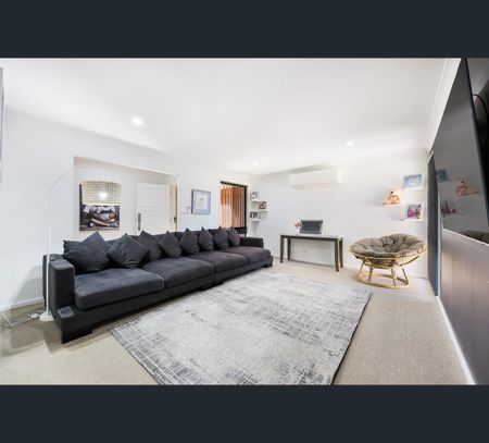 29 Grant St, Hillvue, NSW 2340 - Photo 3