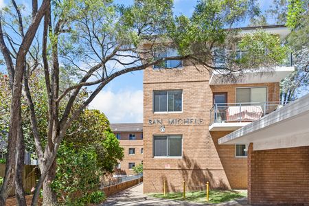 13 MacPherson Street, Waverley NSW 2024 - Apartment For Rent | Domain - Photo 2