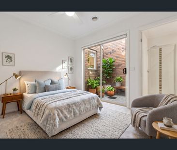 *** 2 bdrm 1.5 bath, Quiet courtyard, Near Schools, Shops, and Tran... - Photo 4