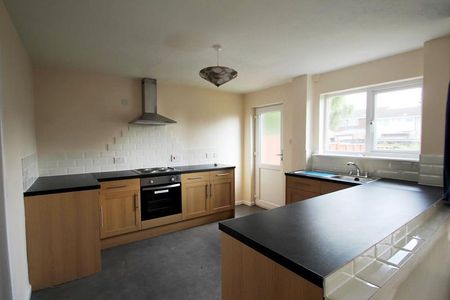 3 bedroom house to rent Frobisher Close, Huntingdon, PE29 - Photo 4